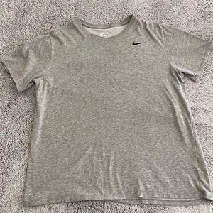 Men’s Nike Dri Fit t